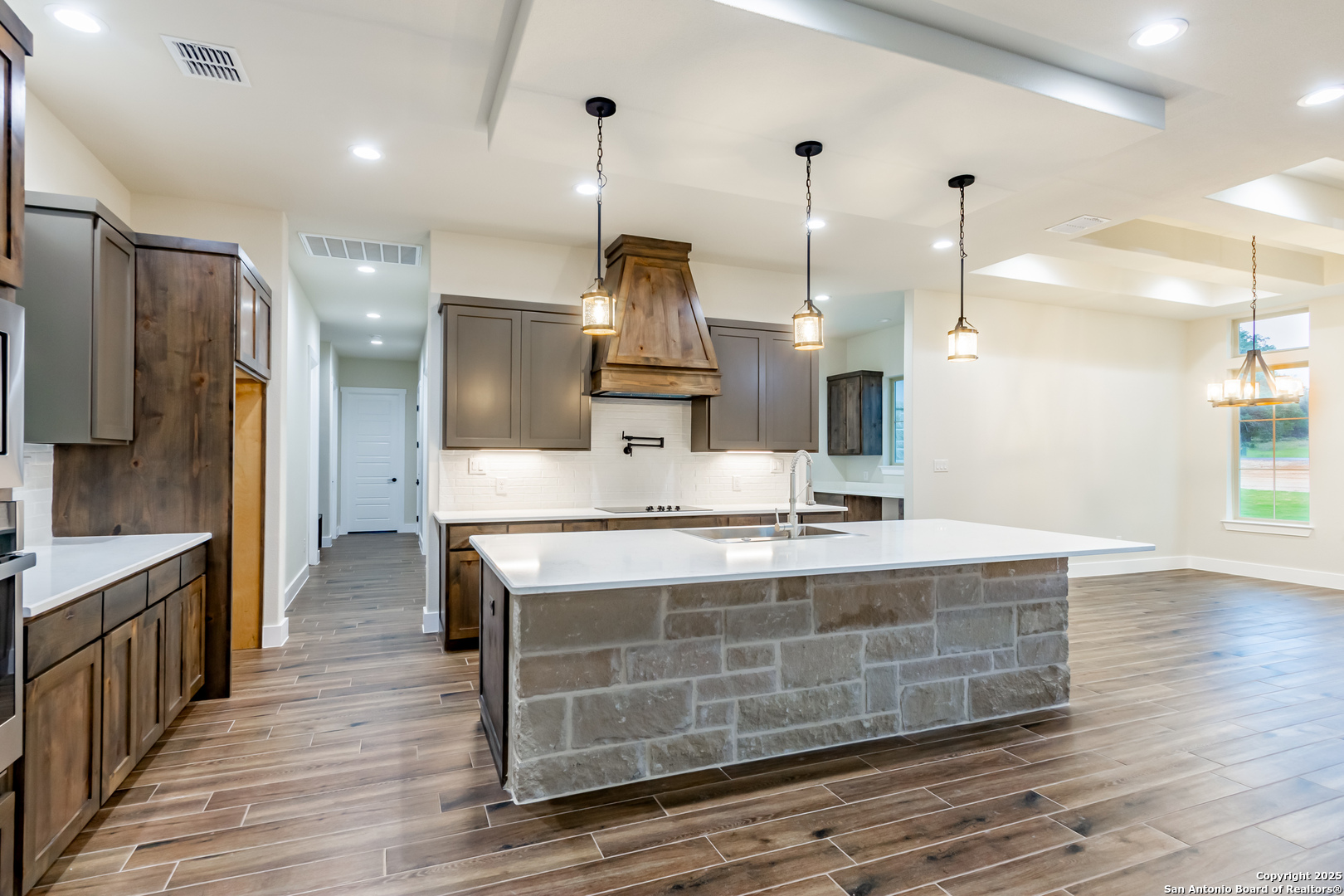 205 Timber Place La Vernia TX 78121