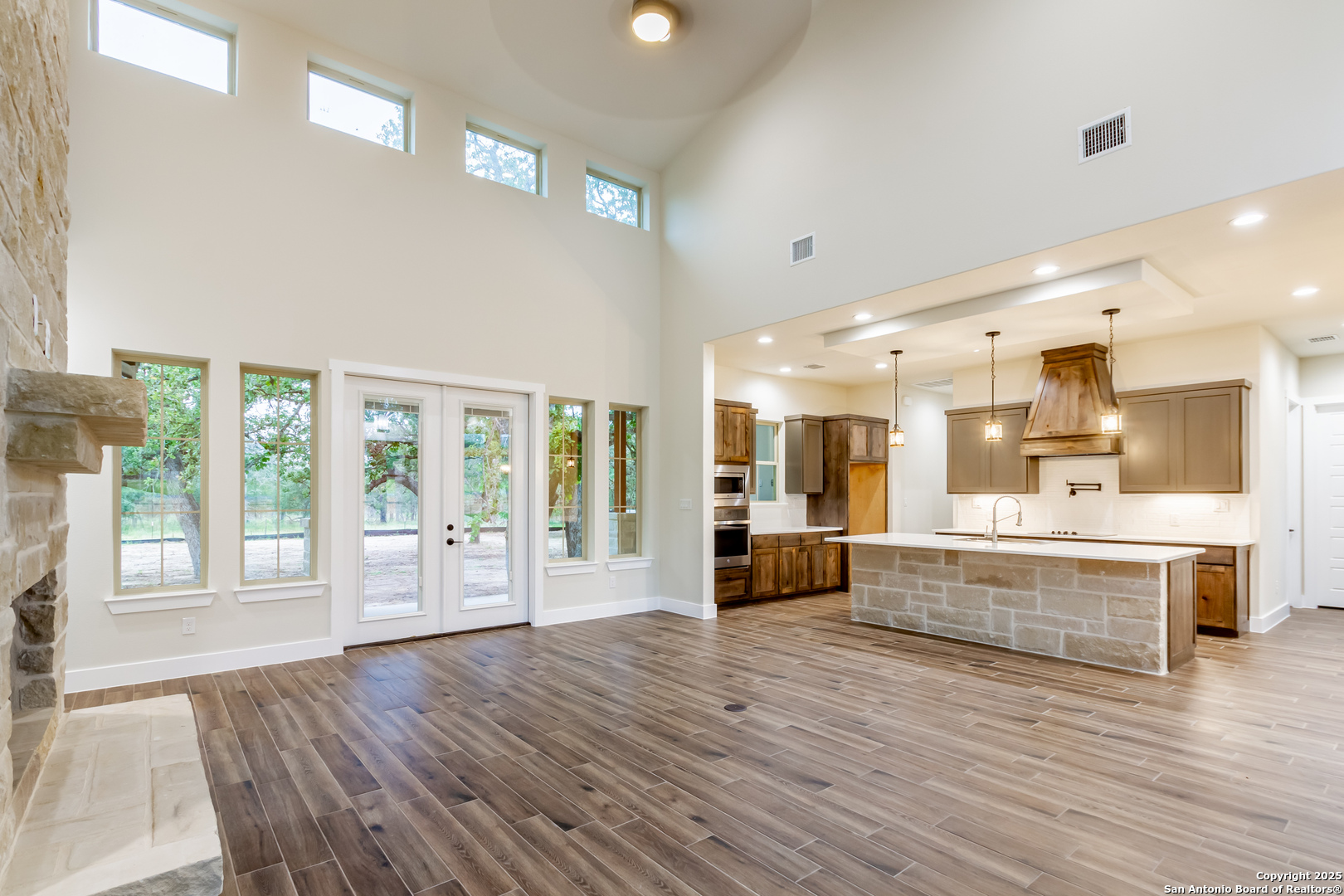205 Timber Place La Vernia TX 78121