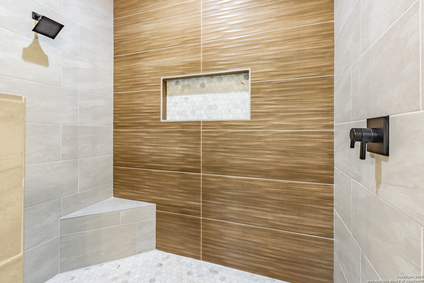 205 Timber Place La Vernia TX 78121