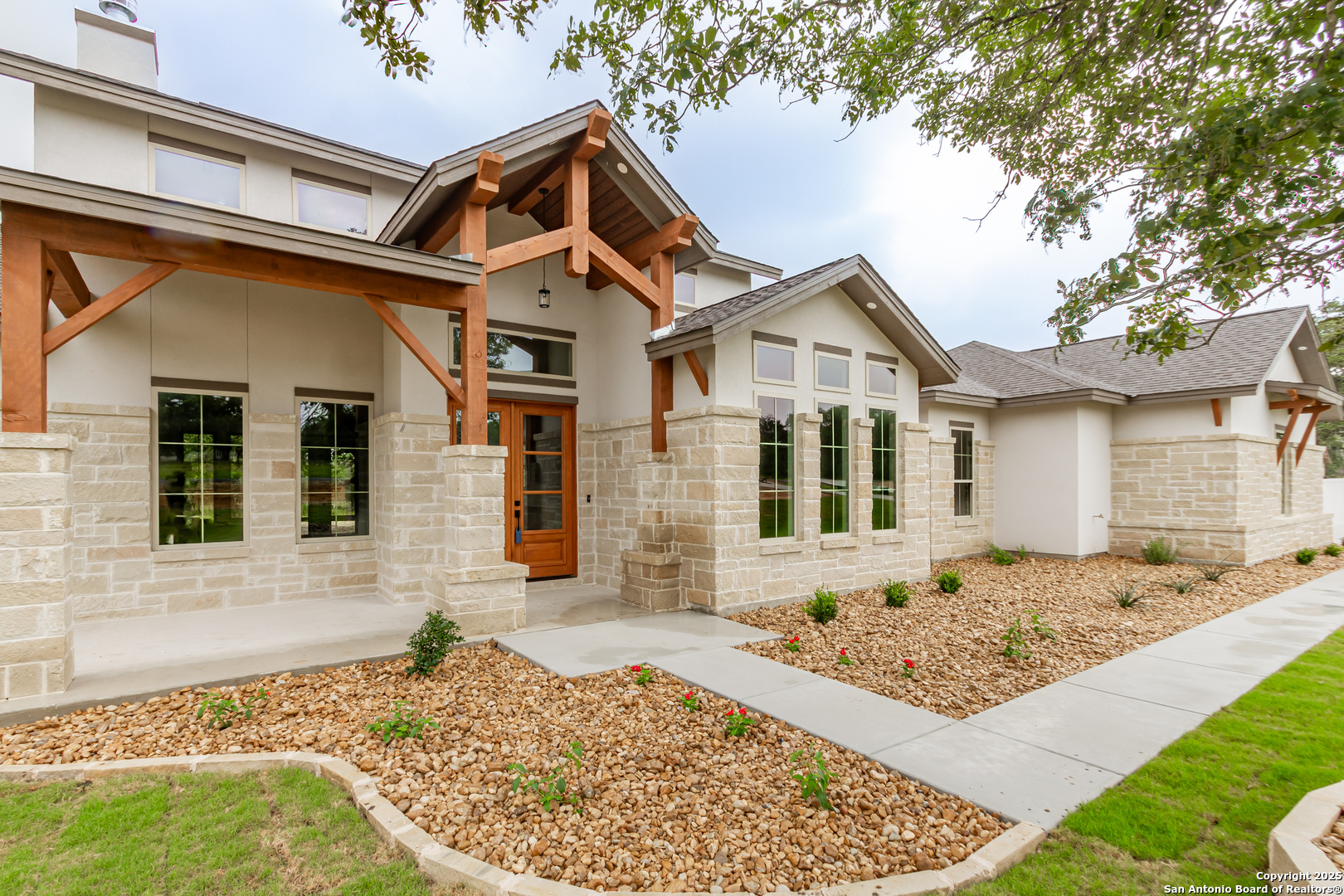 205 Timber Place La Vernia TX 78121