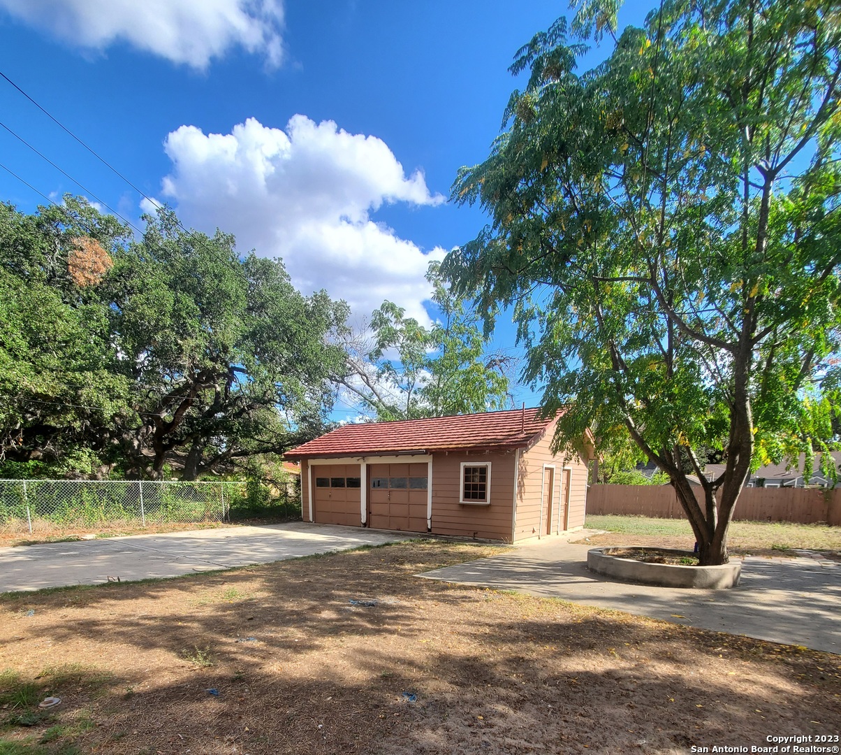 1206 Avant San Antonio TX 78210