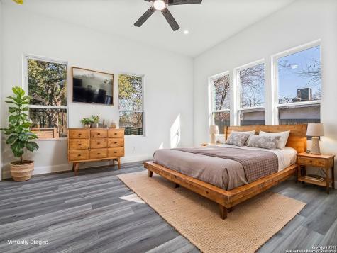 445 Cooper Street San Antonio TX 78210