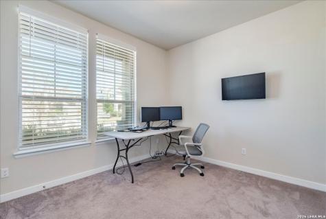 712 Coyote Creek Kyle TX 78640