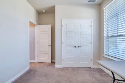 712 Coyote Creek Kyle TX 78640
