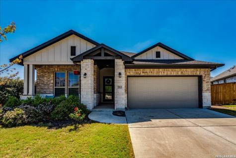712 Coyote Creek Kyle TX 78640
