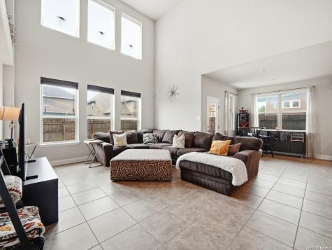113 Grand Vista Cibolo TX 78108
