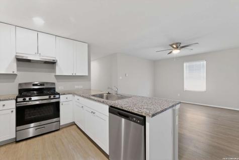 3330 Kornberg Drive Converse TX 78109