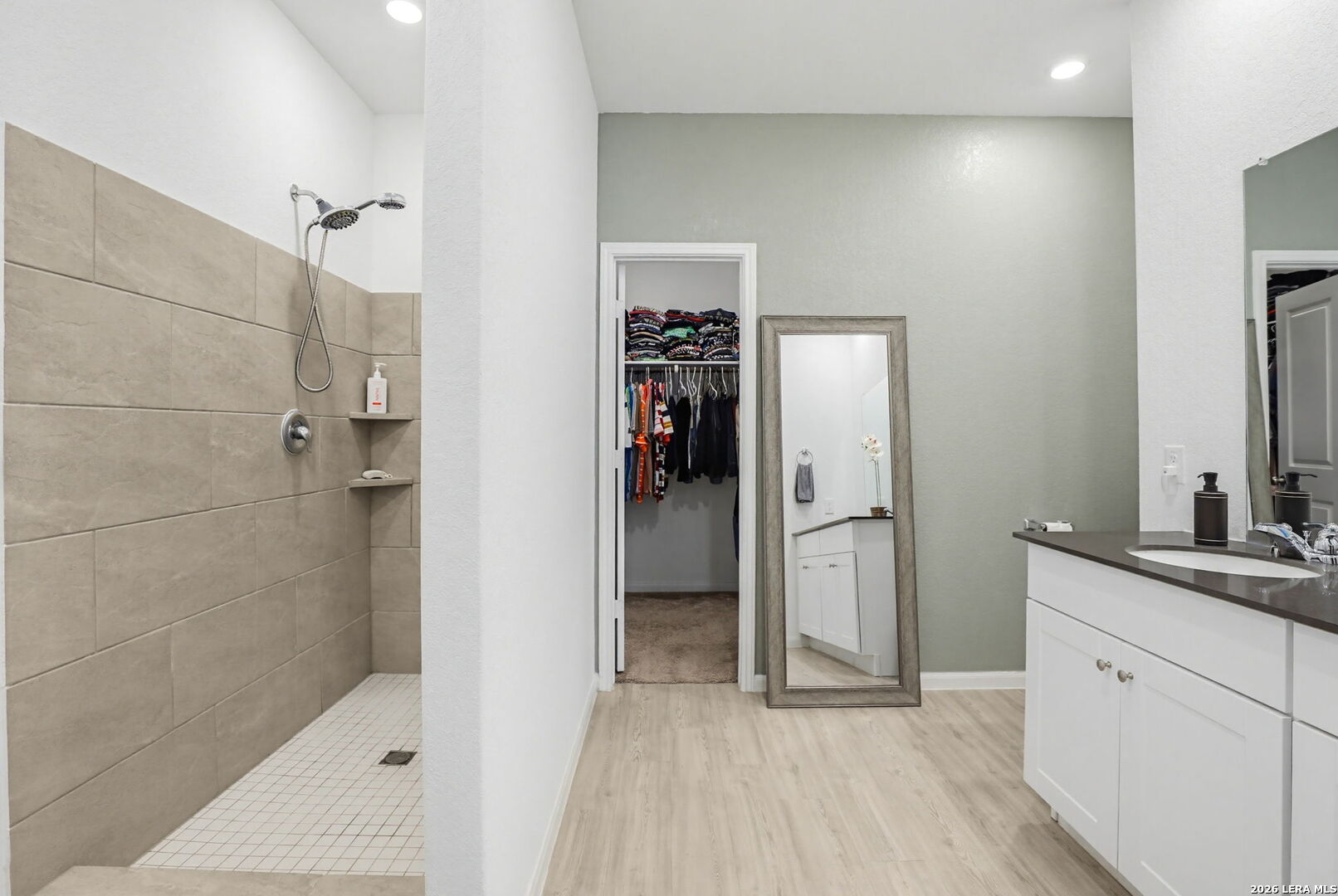 5947 American Elm Bulverde TX 78163