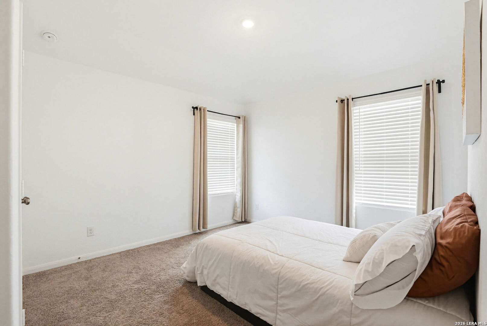 5947 American Elm Bulverde TX 78163