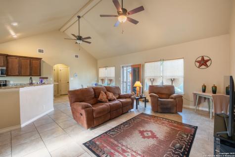 107 Garrett Way Canyon Lake TX 78133