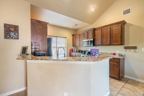 107 Garrett Way Canyon Lake TX 78133