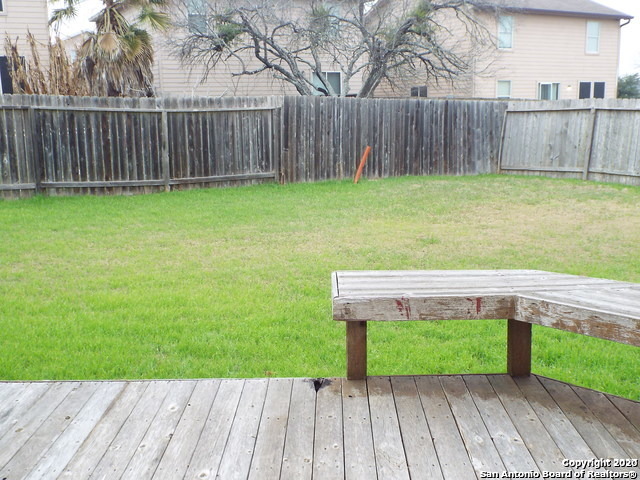 2702 Candleridge Drive San Antonio TX 78244