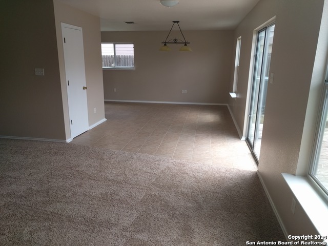 2702 Candleridge Drive San Antonio TX 78244