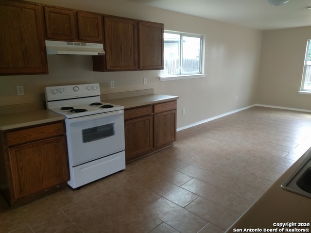 2702 Candleridge Drive San Antonio TX 78244