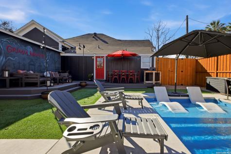 1503 E Crockett St, San Antonio TX 78202