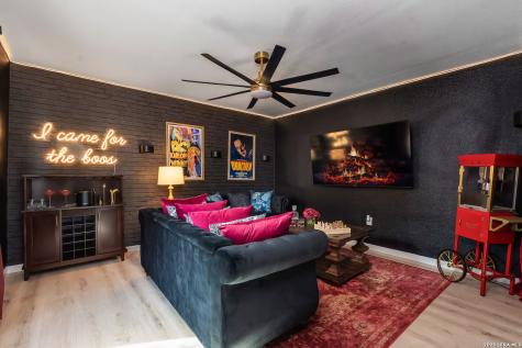 1503 E Crockett St, San Antonio TX 78202