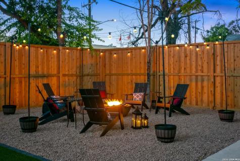 1503 E Crockett St, San Antonio TX 78202