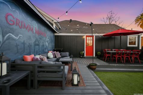 1503 E Crockett St, San Antonio TX 78202