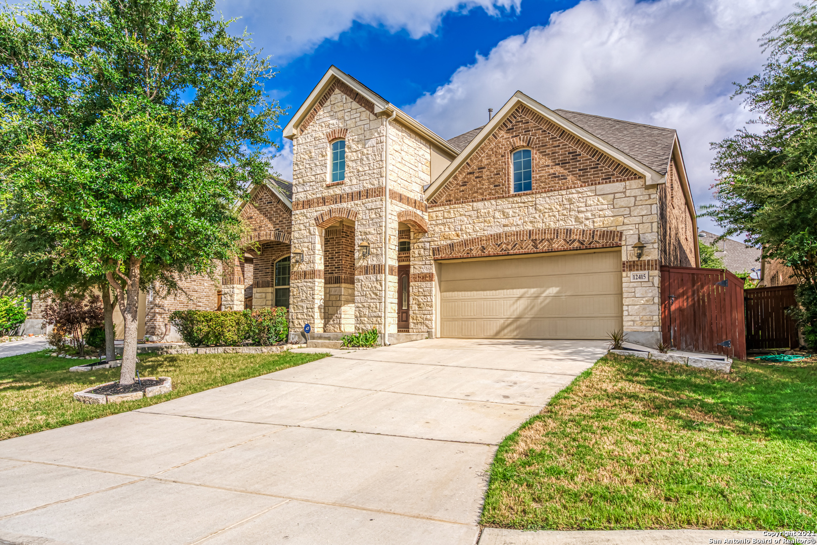 12415 Law Creek San Antonio TX 78254