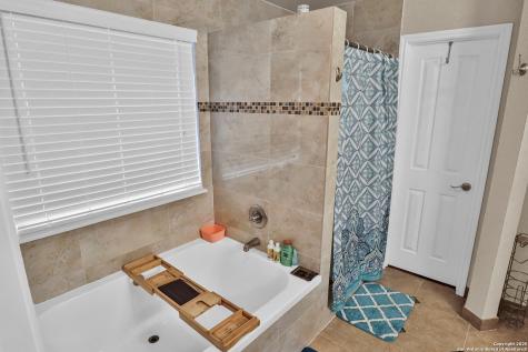 3002 Fall Way San Antonio TX 78247