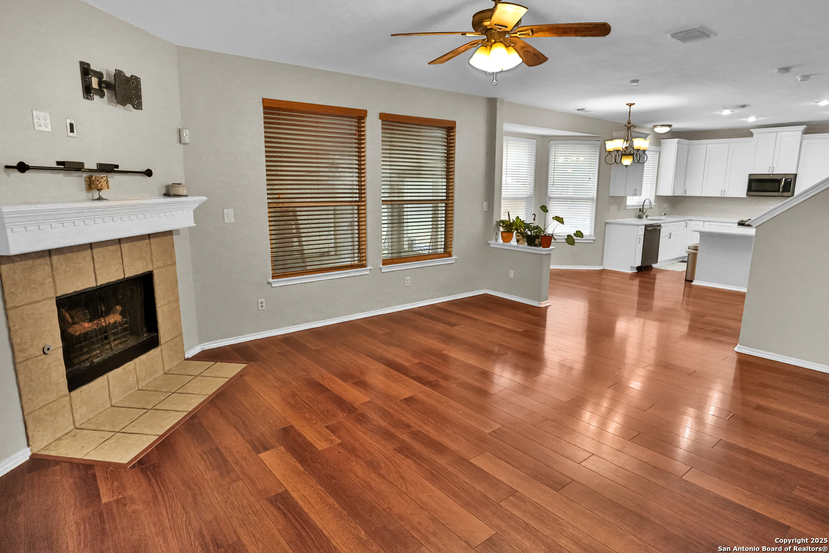 3002 Fall Way San Antonio TX 78247