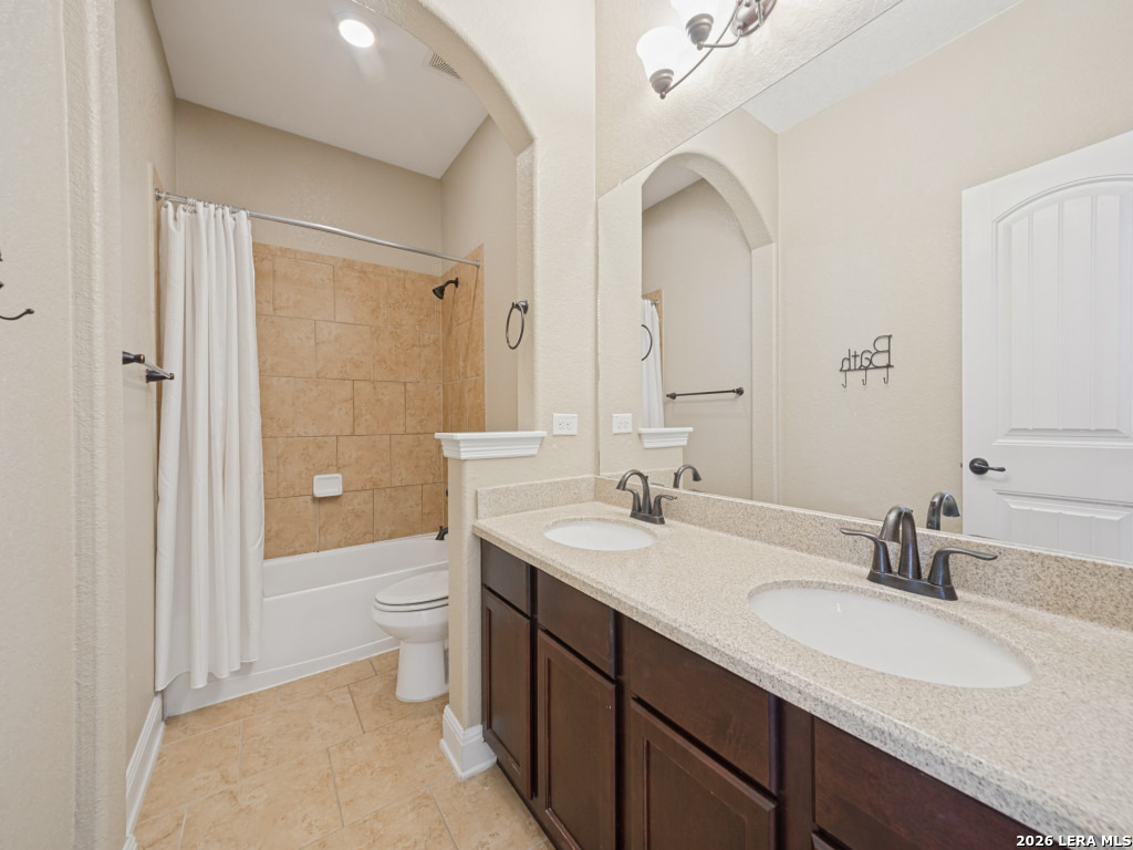 5314 Tulip Rose San Antonio TX 78253