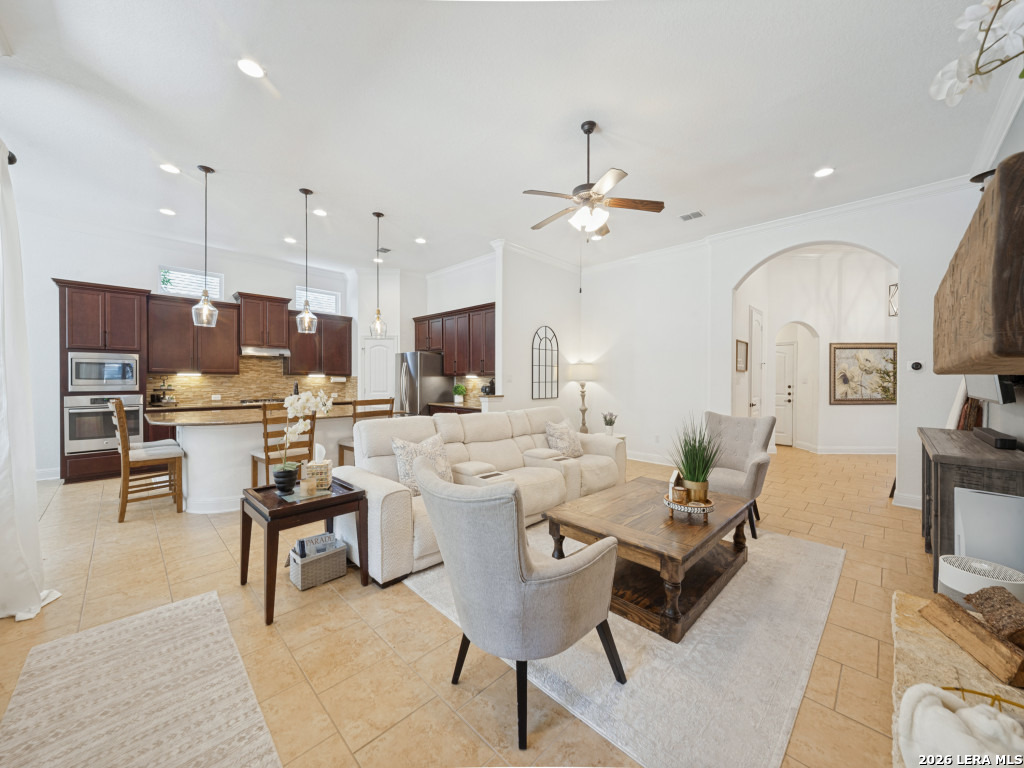 5314 Tulip Rose San Antonio TX 78253