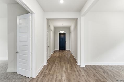 217 Spanish Oak Castroville TX 78009