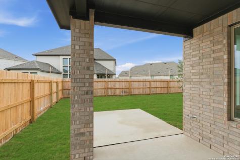 217 Spanish Oak Castroville TX 78009