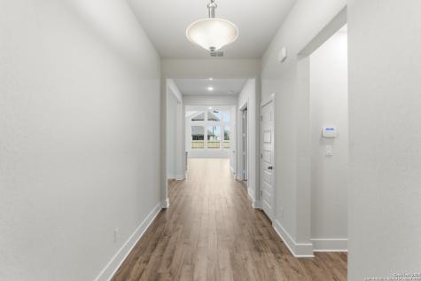 217 Spanish Oak Castroville TX 78009