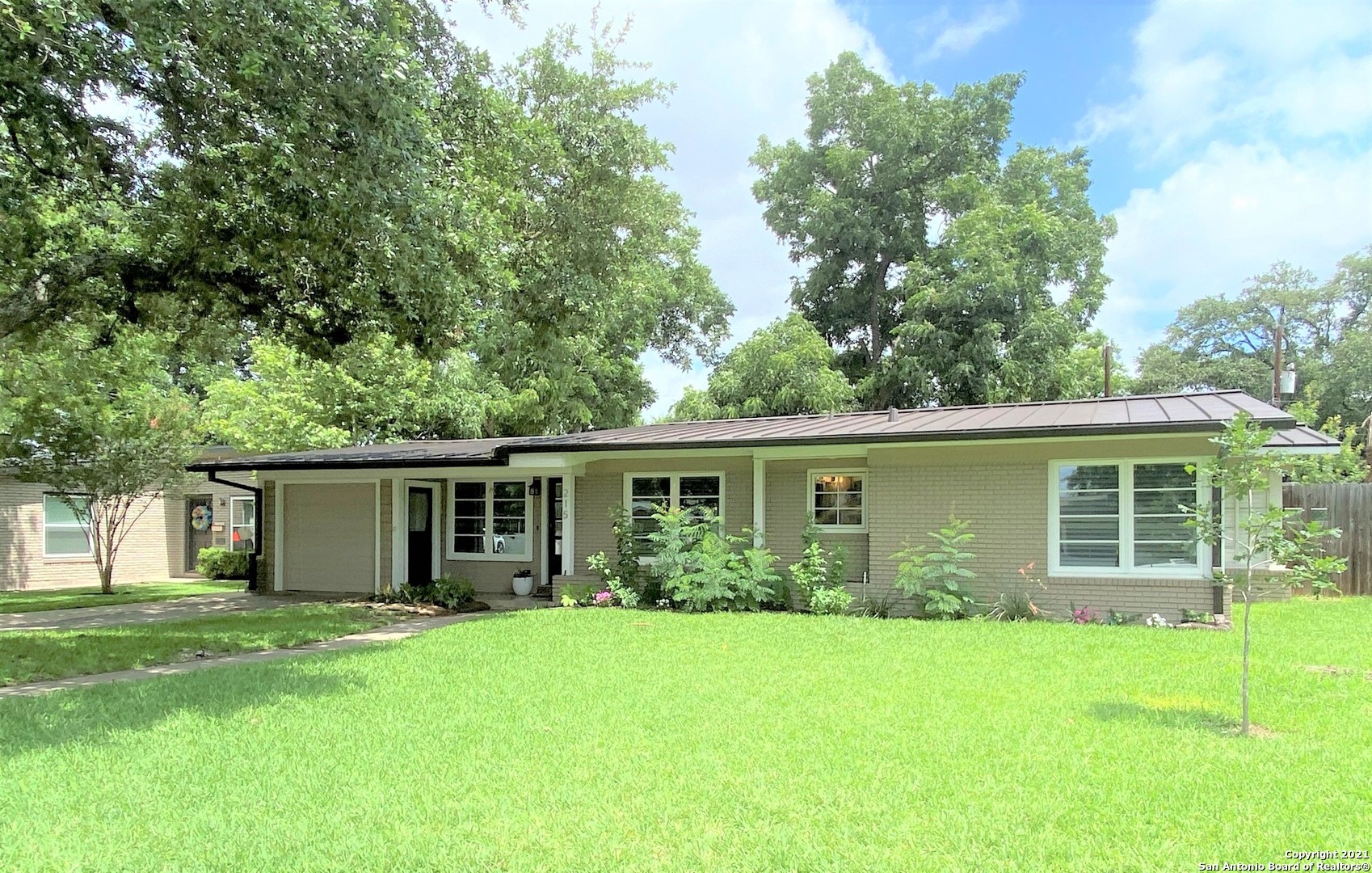 215 Ridgehaven Place San Antonio TX 78209