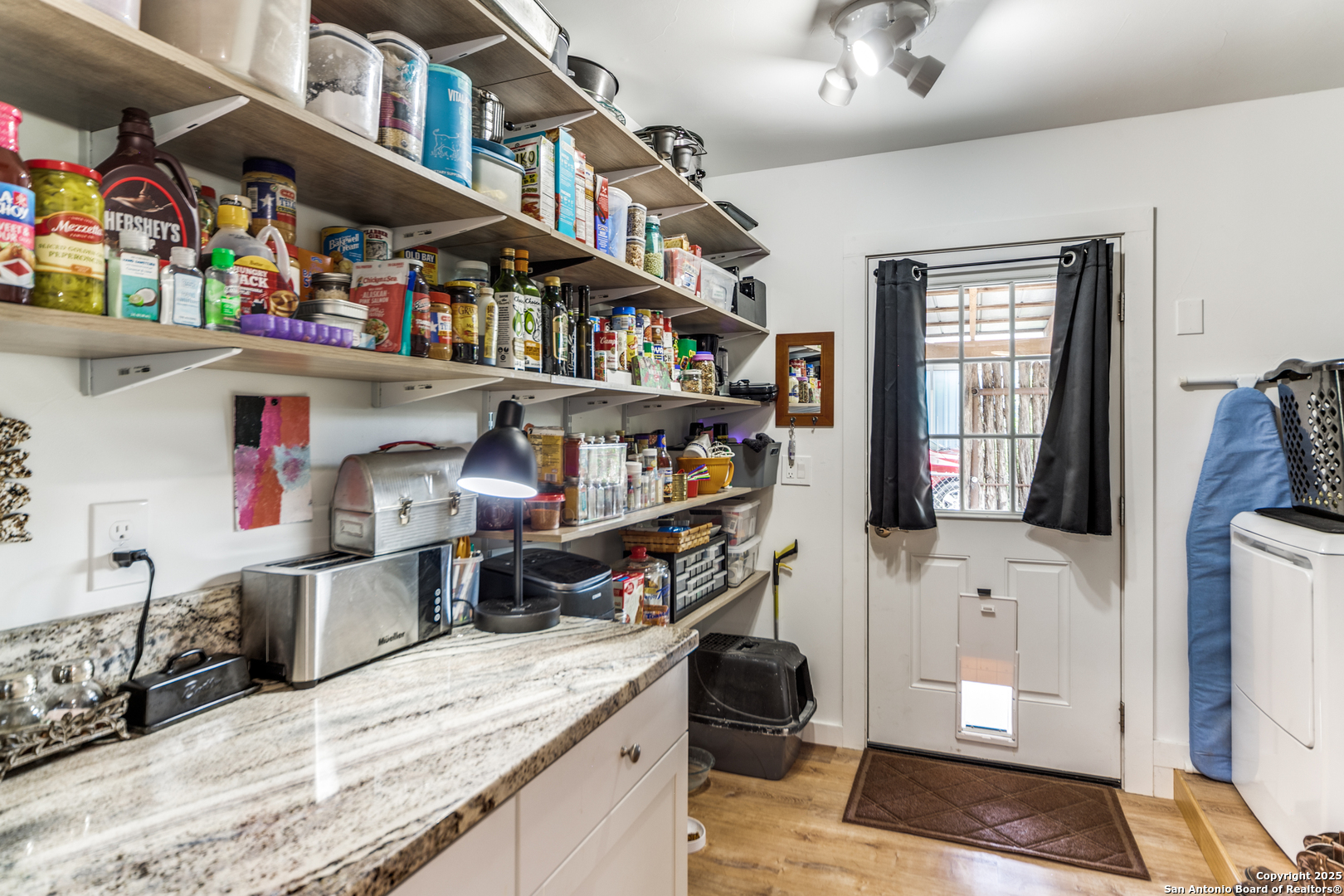 103 Amber Drive Comfort TX 78013