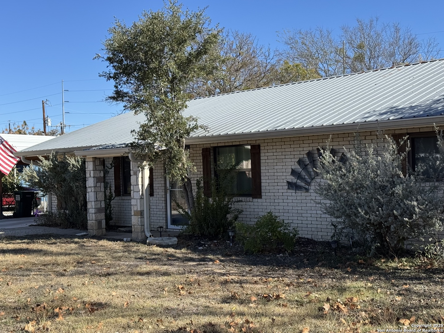 103 Amber Drive Comfort TX 78013