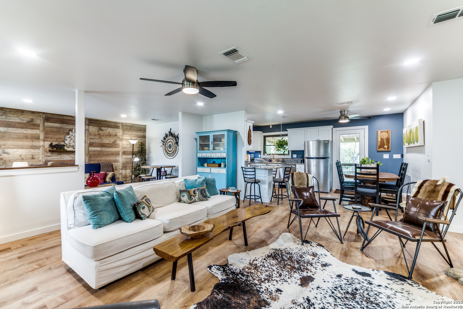 103 Amber Drive Comfort TX 78013