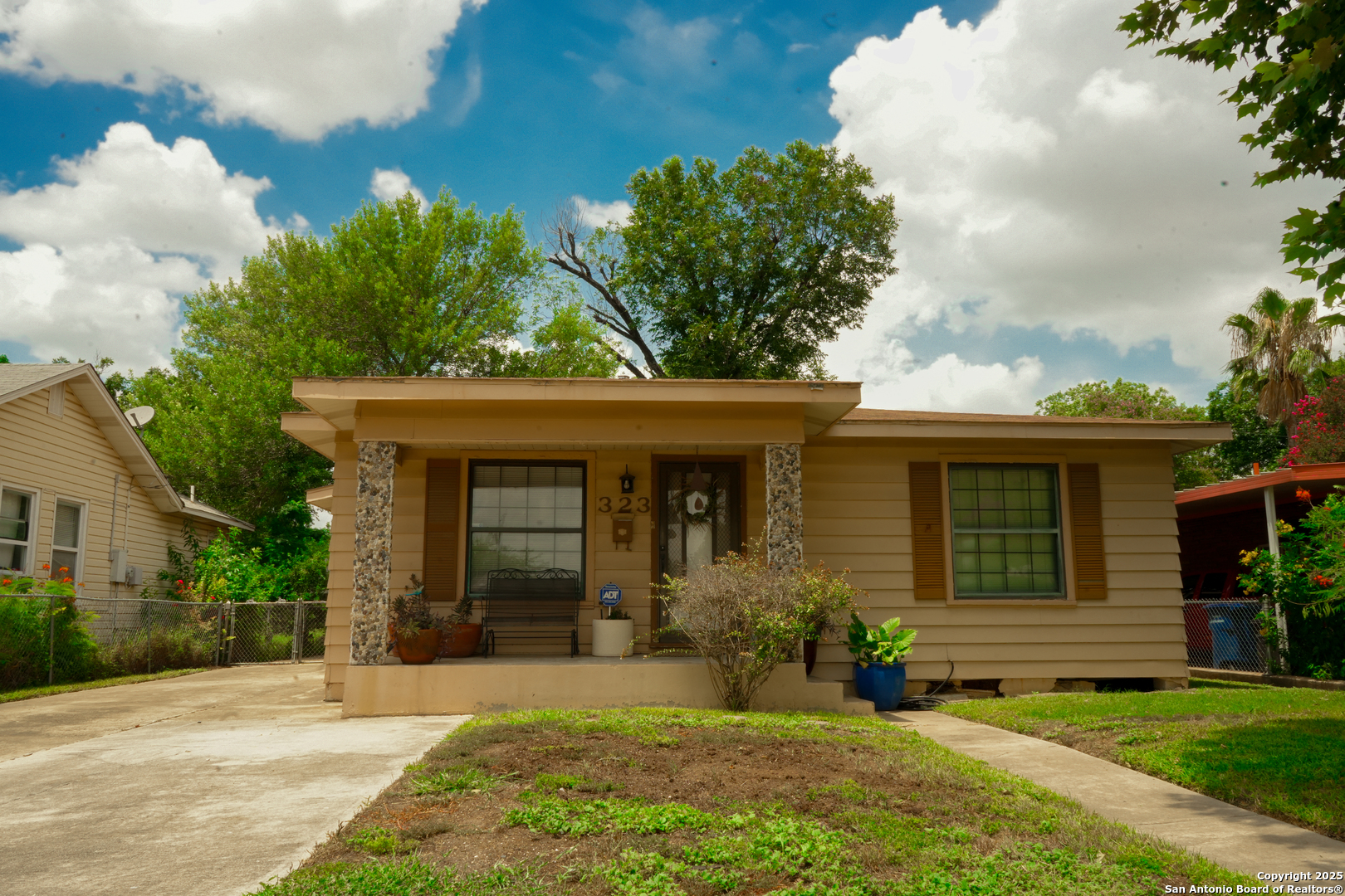 323 Pletz San Antonio TX 78226
