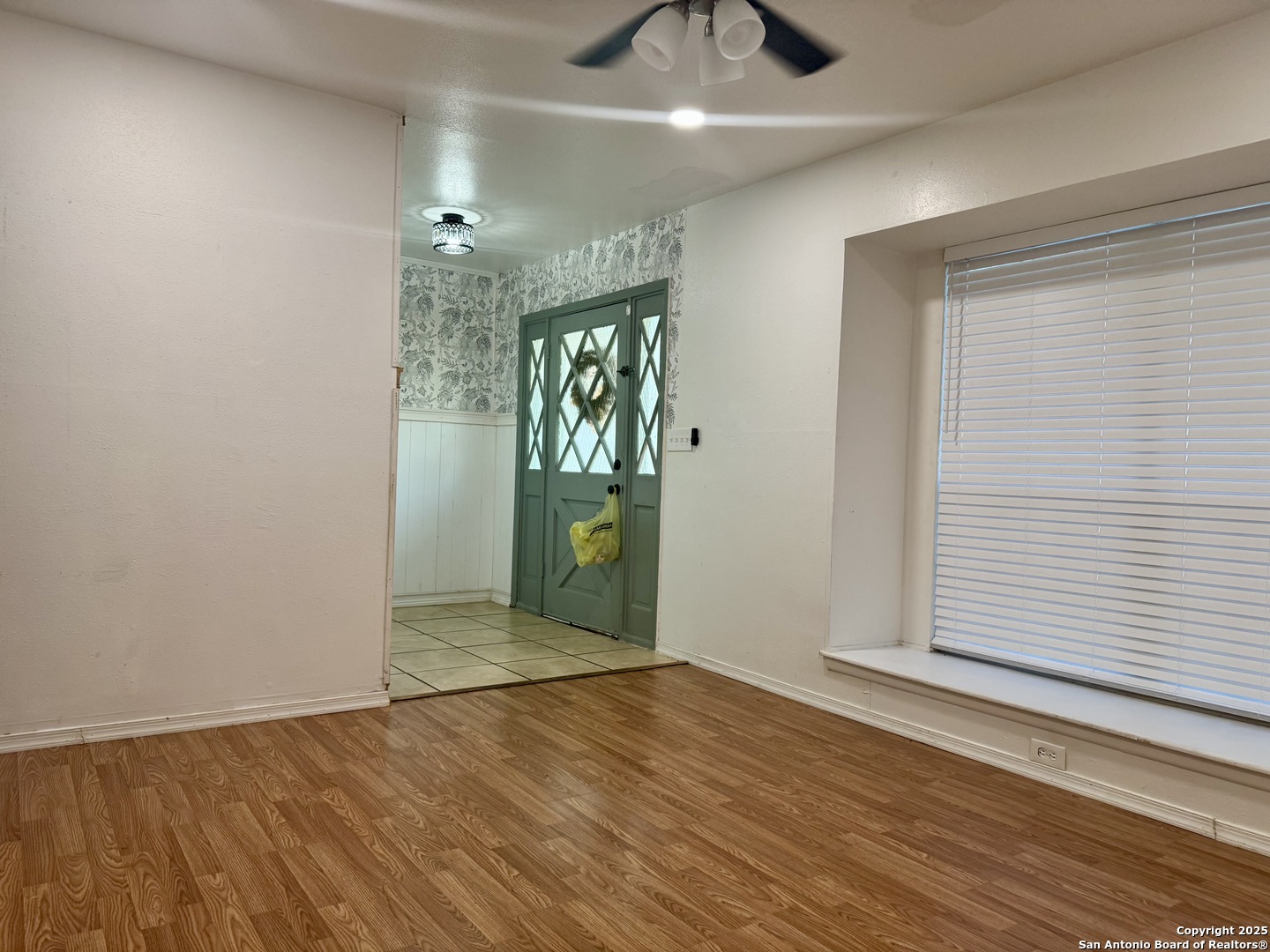 6526 Spring Manor San Antonio TX 78249