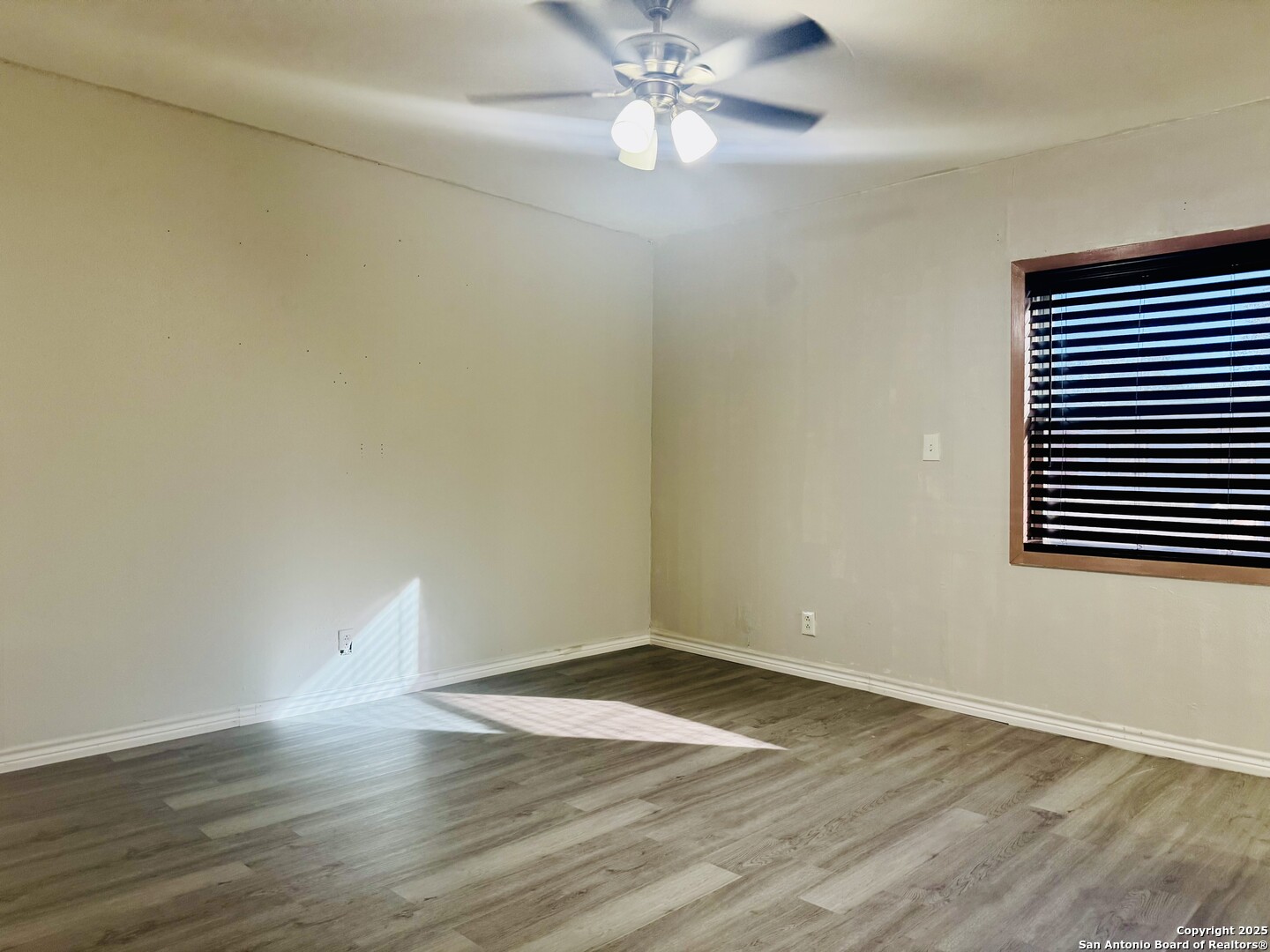 6526 Spring Manor San Antonio TX 78249