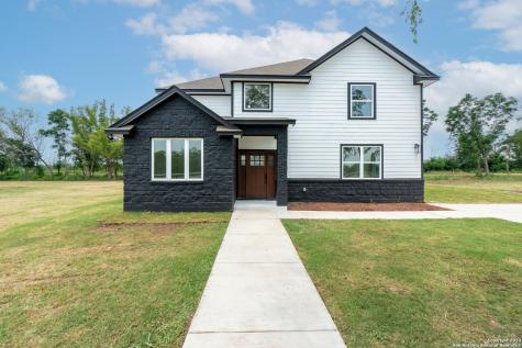 12761 Luckey Road Atascosa TX 78002