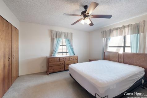 208 Private Road 378 Rio Medina TX 78066