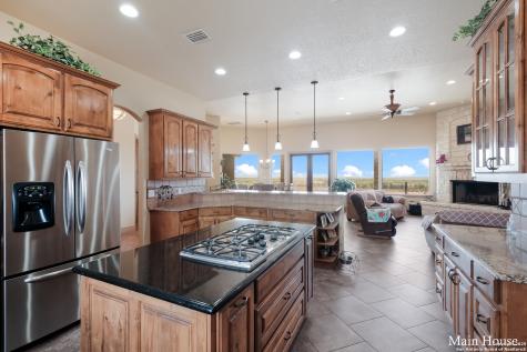 208 Private Road 378 Rio Medina TX 78066