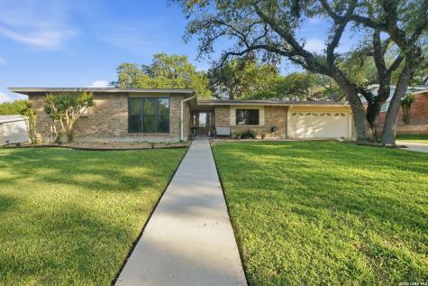 1299 Cibolo Trail Universal City TX 78148