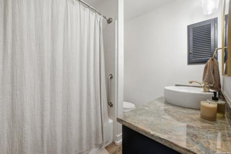 1299 Cibolo Trail Universal City TX 78148