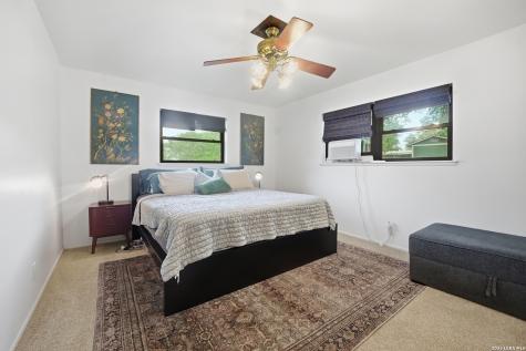 1299 Cibolo Trail Universal City TX 78148