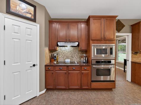 24607 Ripple Way San Antonio TX 78266