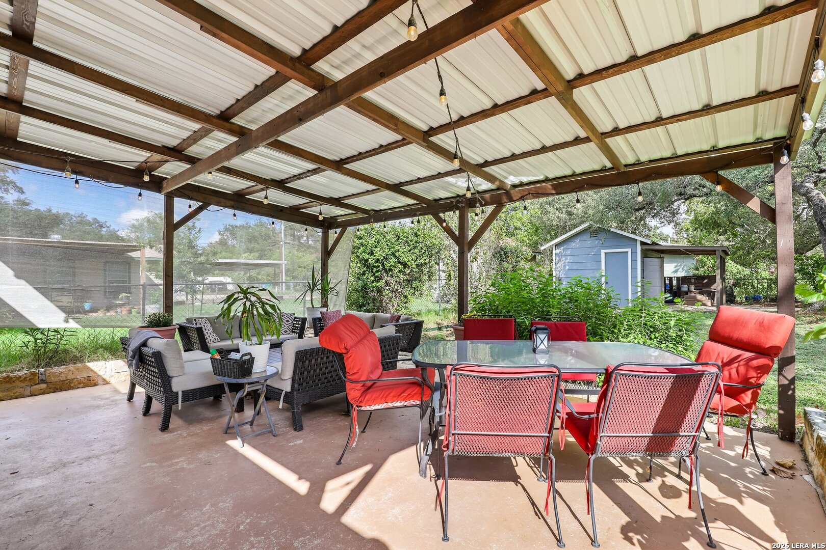 960 Sowell Street Seguin TX 78155