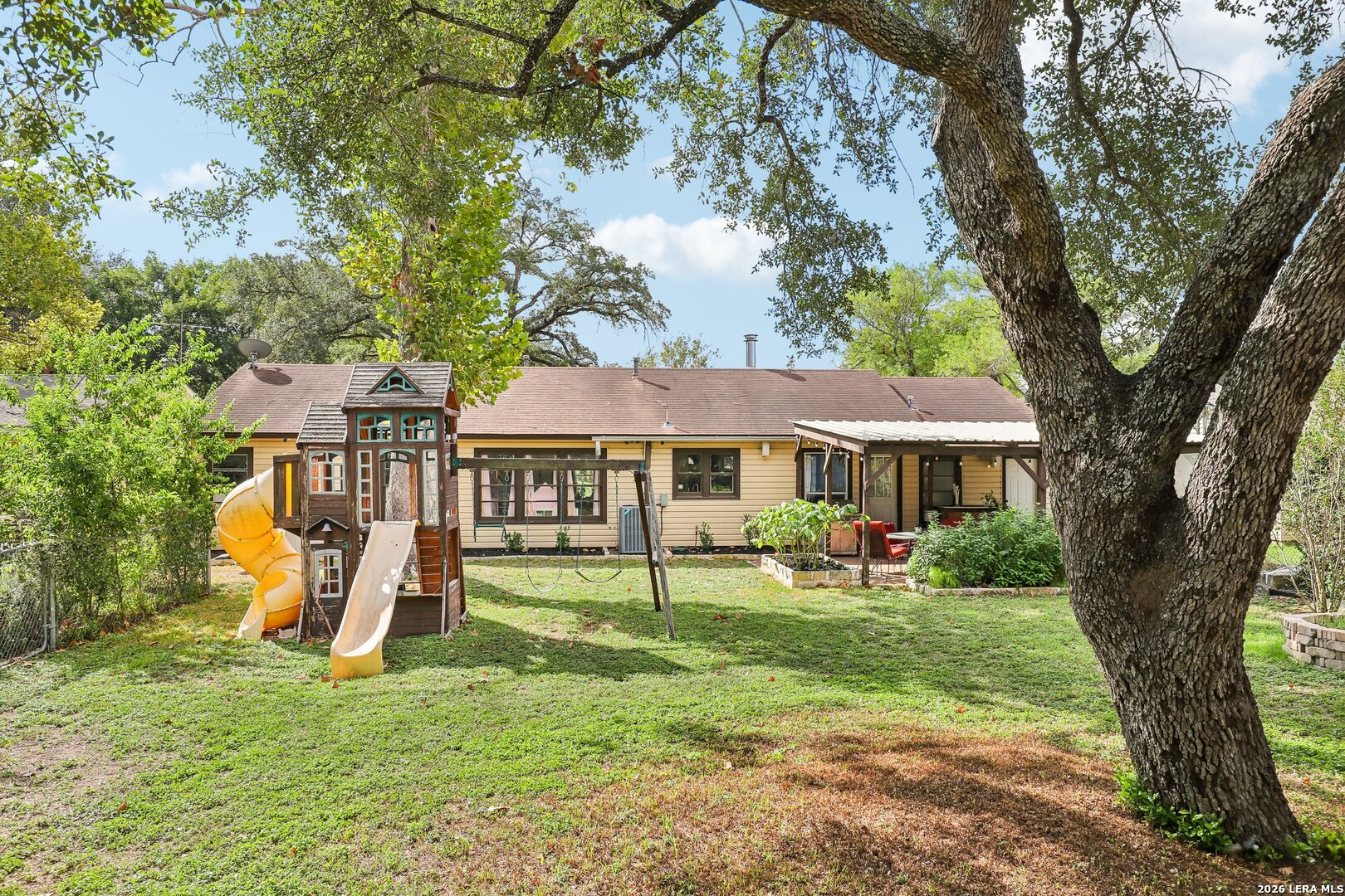 960 Sowell Street Seguin TX 78155
