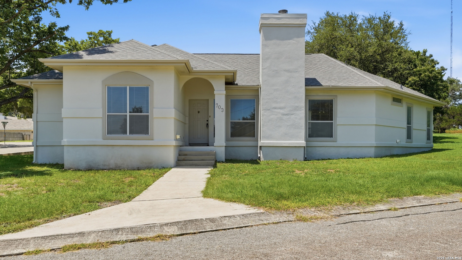 703 Lazy Bluff New Braunfels TX 78130