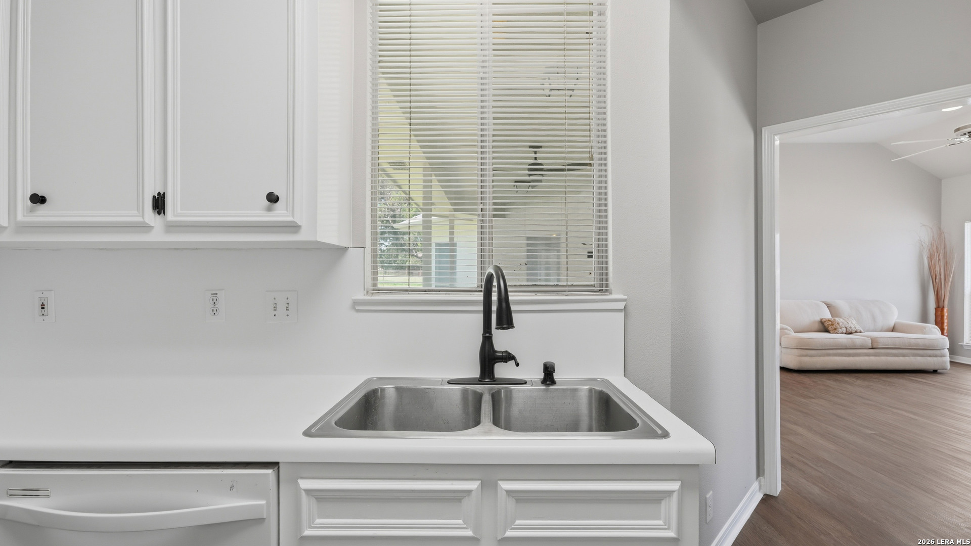 703 Lazy Bluff New Braunfels TX 78130