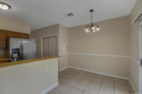 1804 Garys Park San Antonio TX 78247