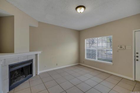 1804 Garys Park San Antonio TX 78247
